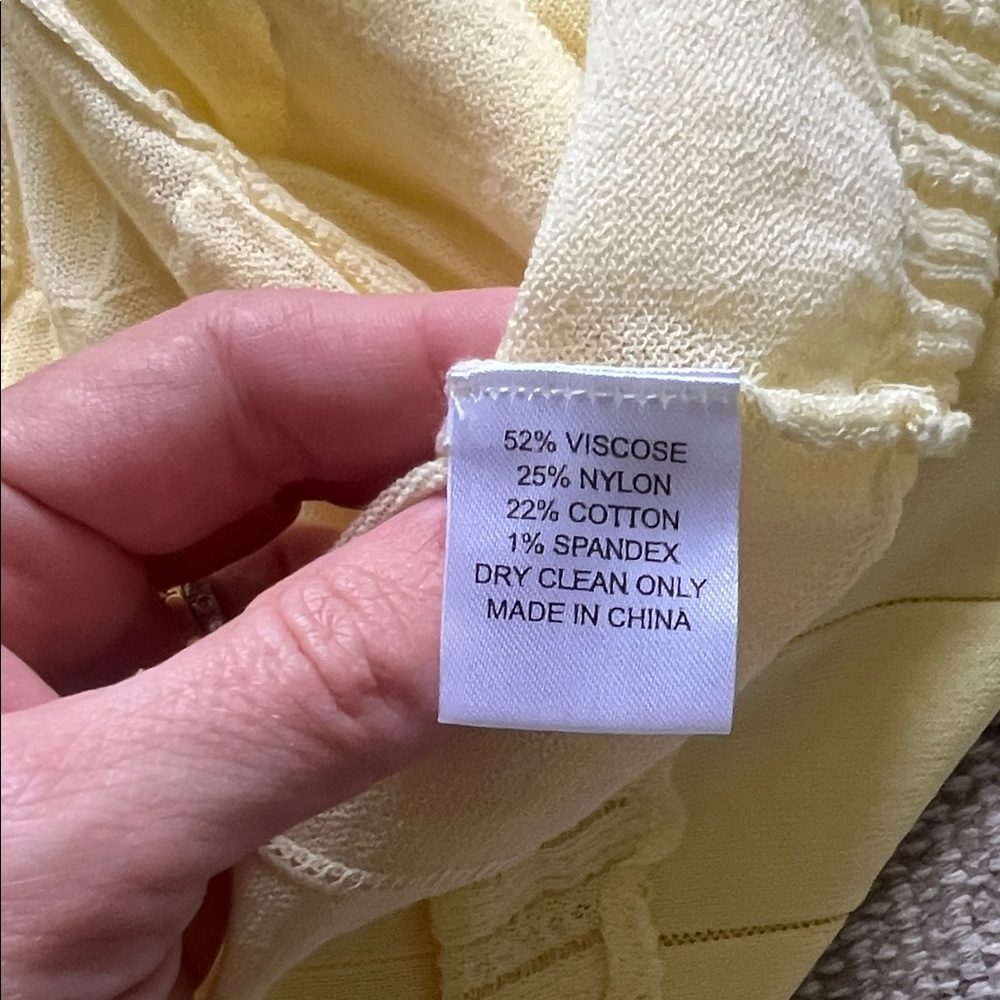 Elegant Yellow Maxi Dress - Picture 12 of 12